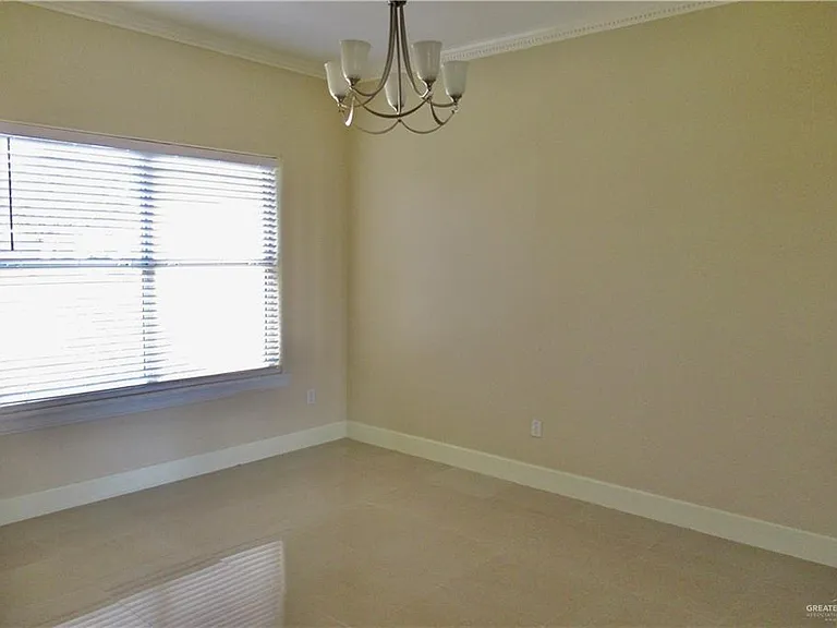 3307 Santa Teresa — Photo 7