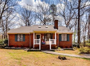 1044 Springwood Ct, Moneta, VA 24121