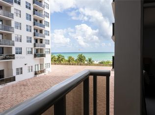 6039 Collins Ave APT 412, Miami Beach, FL 33140