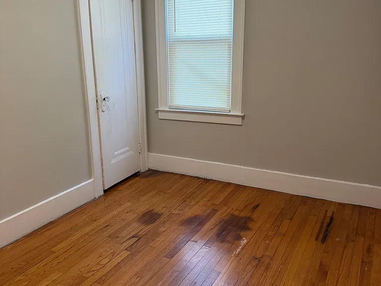 986 Winchester Ave #1 — Photo 8
