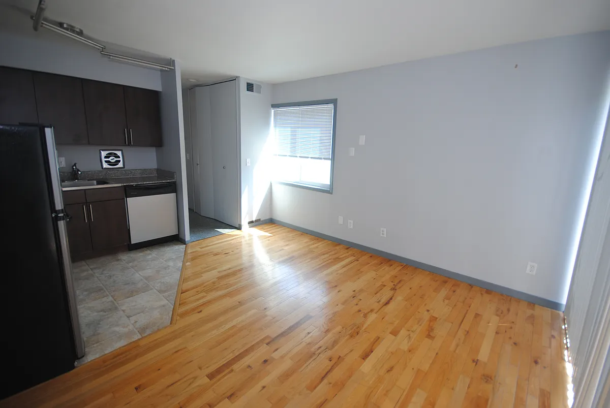Building Photo - Fritz Lofts