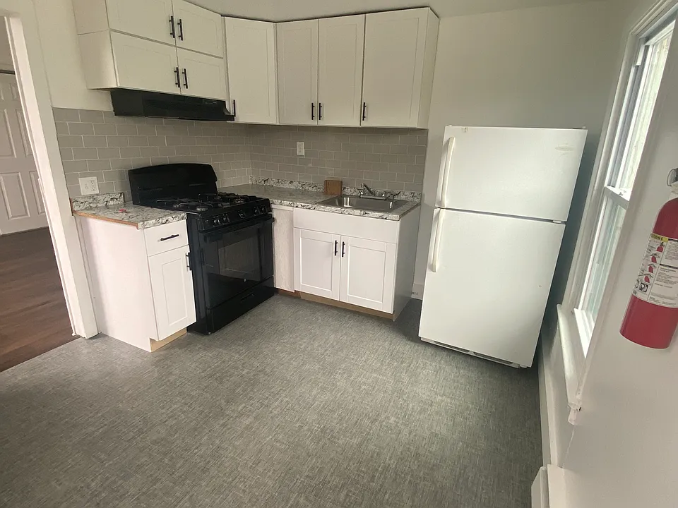 728 Anderson St #7