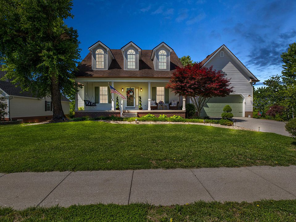 1st image of 207 Hibiscus Ln