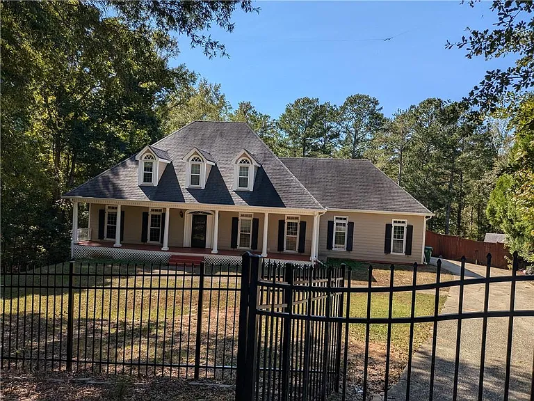 4401 Riverlake Way — Photo 28