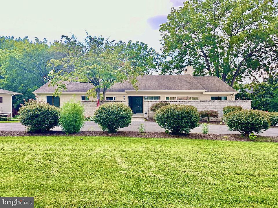 1st image of 7004 Duncraig Ct