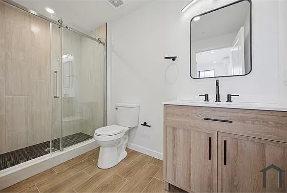300 W Norris St #7 — Photo 11