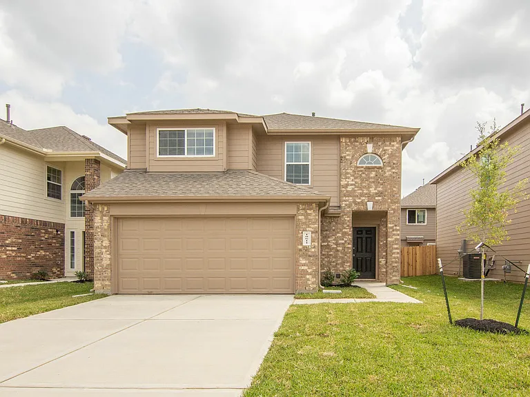 18611 Medway River Trl — Photo 3
