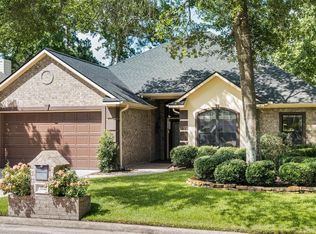 13727 Fountainview Dr, Montgomery, TX 77356