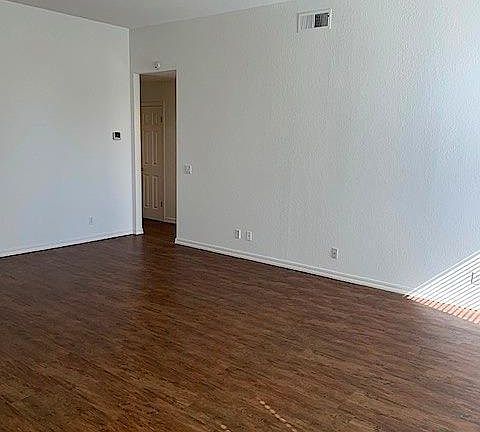 4th image of 8892 Myhren Way