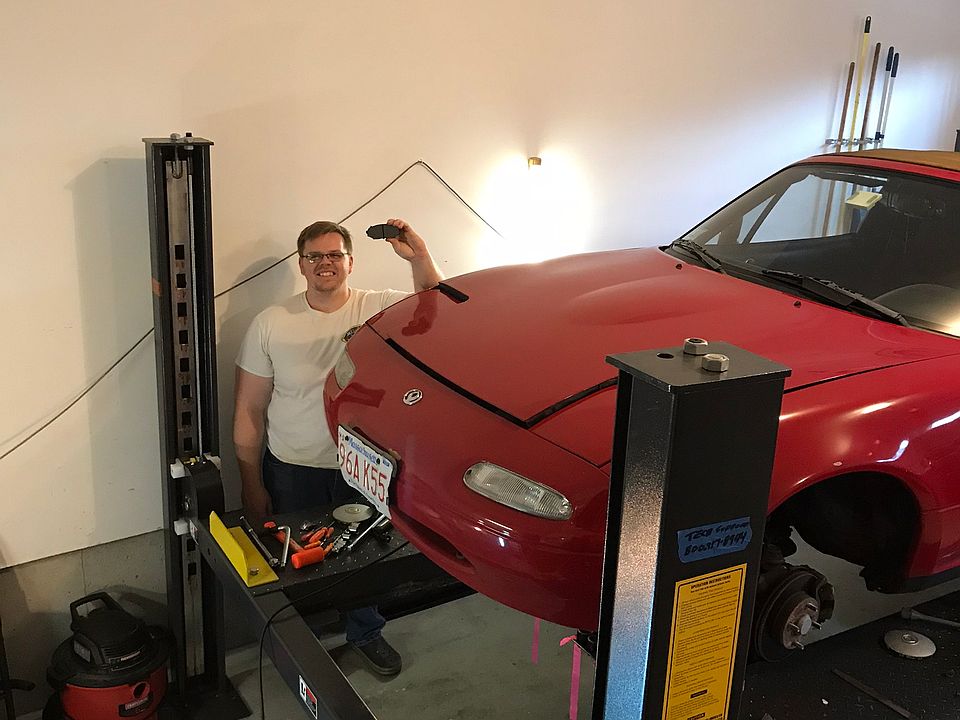 13 ft ceiling garage & lift