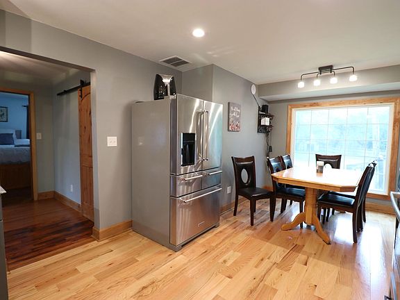 Hardwood Floors, One Level Floorplan