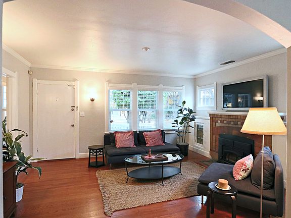 3rd image of 517 23rd St