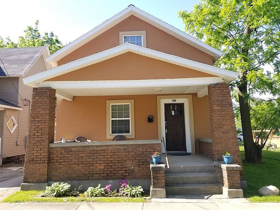 Large front porch