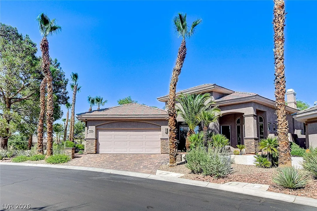 2 bed, 2.5 bath, 2613 sqft, $3,850 — Photo 1