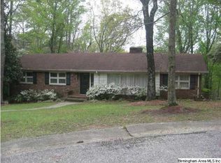 2105 Garland Cir, Vestavia Hills, AL 35216