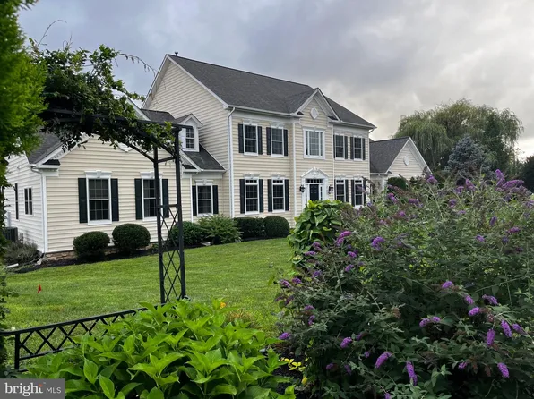 37849 Wright Farm Dr, Purcellville, VA 20132