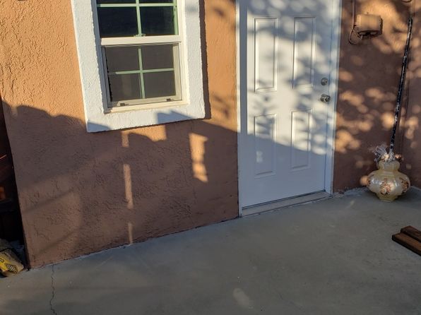 6204 La Cienega Dr