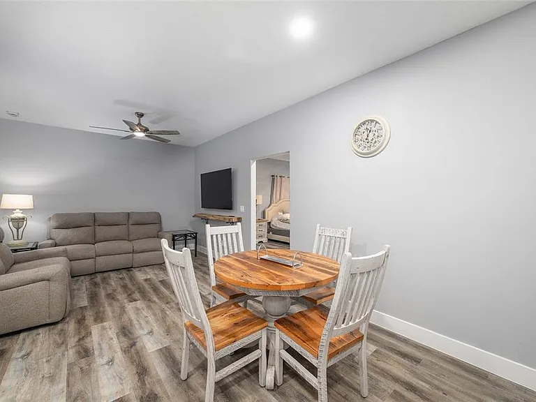 13869 S Highway 475 — Photo 35