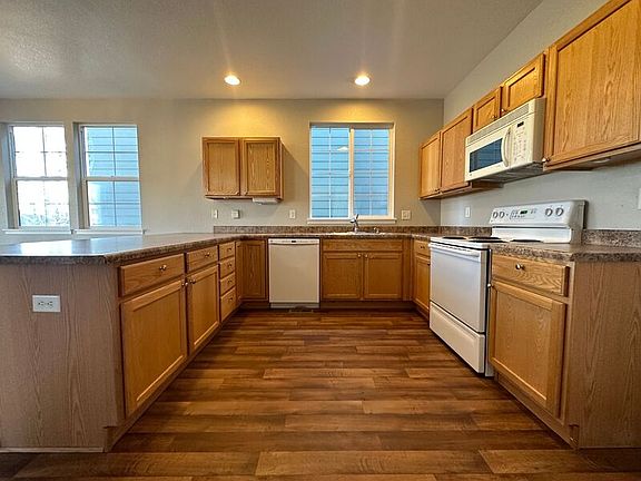 3rd image of 13312 Niwot Trl