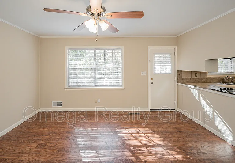 1313 Oak Ter — Photo 25