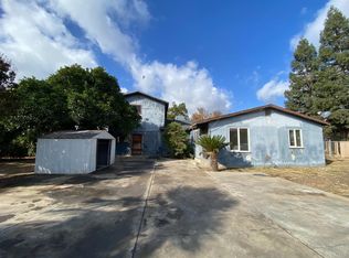 7056 11th Ave, Hanford, CA 93230