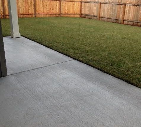 2nd image of 10914 NE 106th St