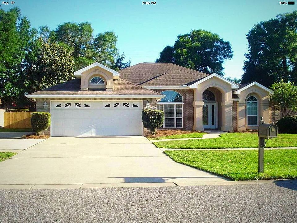 1st image of 250 Ventura Cir