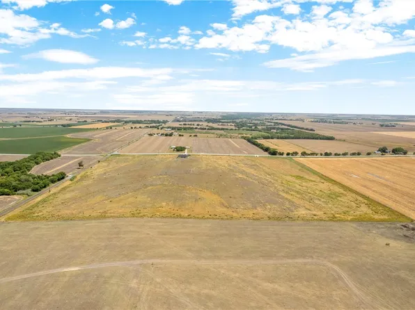 N Czech Hall Rd, West, TX 76691