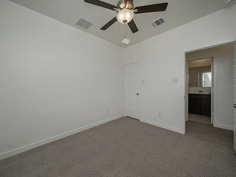 8434 Adelaide Dr — Photo 52