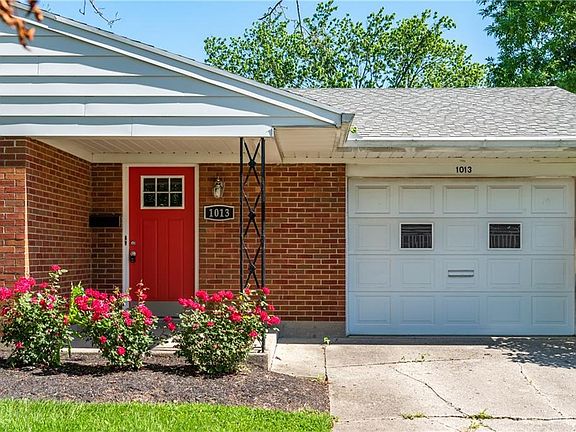 5th image of 1013 Chateau Dr