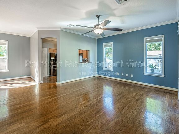 4th image of 808 Shine Ave