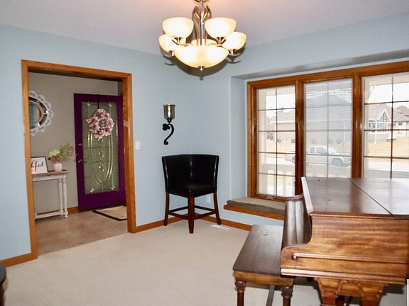 5th image of 5606 Lyons Ct