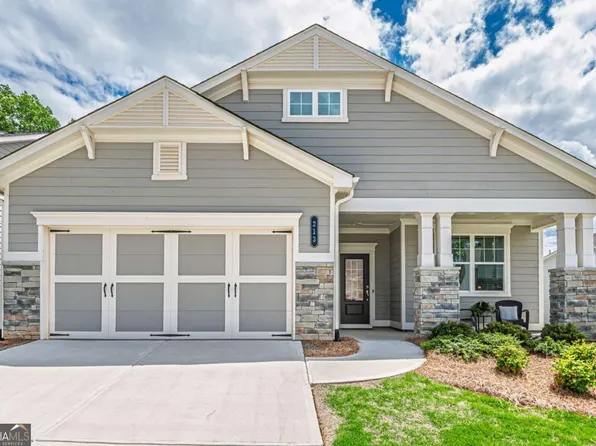 213 Hickory Bluffs Pkwy, Canton, GA 30114