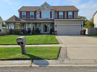 2936 Tanglewood Dr, Wayne, MI 48184