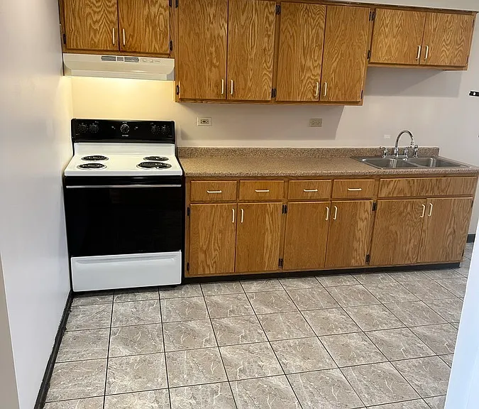 212 E 57th St #2 — Photo 8