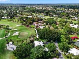 7 Par Club Cir, Golf, FL 33436