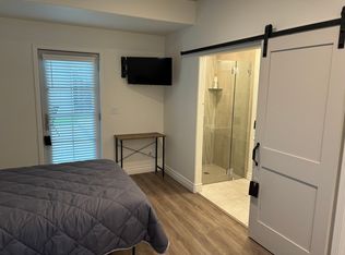 1708 Cherrytree Ln, Mountain View, CA 94040