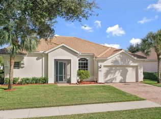 2058 Mandarin Ln, Naples, FL 34120