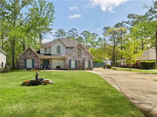517 Heavens Dr, Mandeville, LA 70471