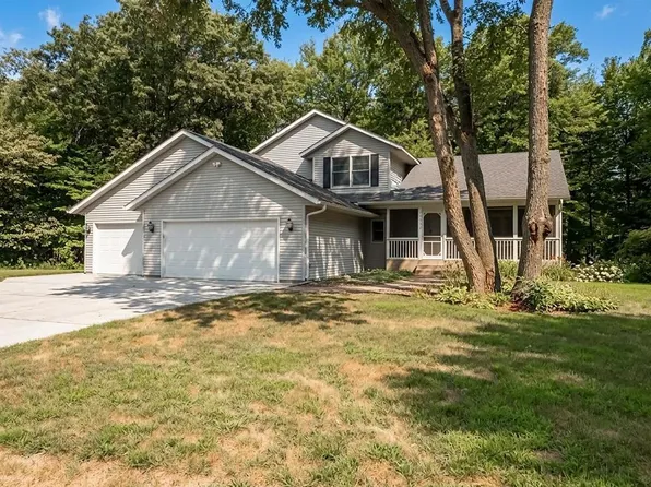 20332 Austin St NE, East Bethel, MN 55011