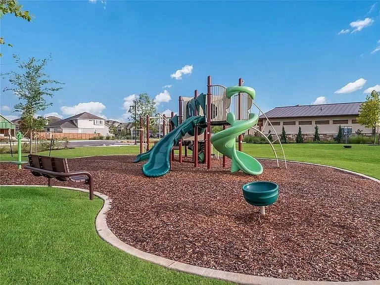 112 Concho Brook Bnd — Photo 15