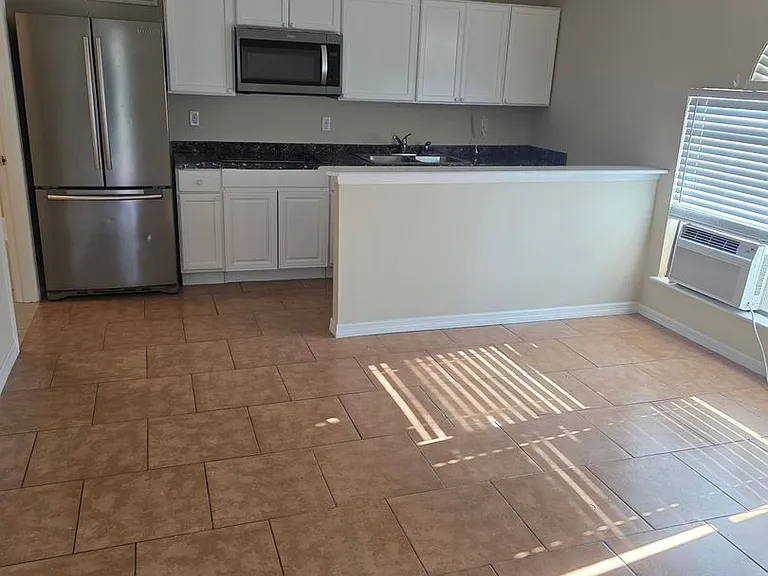 4485 SW Gainsboro St — Photo 8