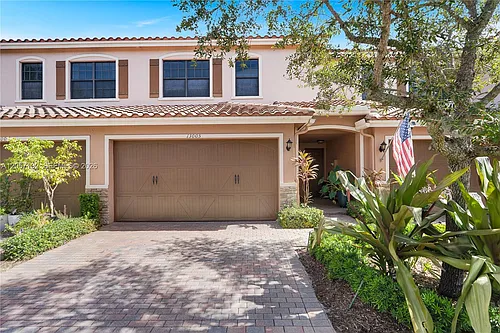 13005 Riverwalk Cir N Photo 1