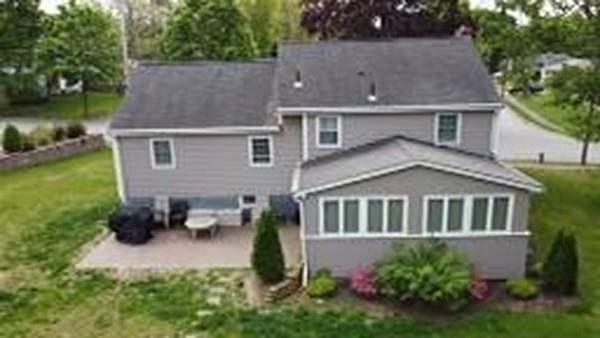 2nd image of 25 Thomas Rd