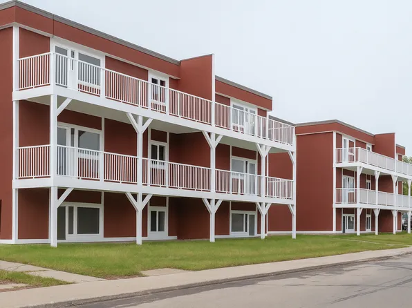 5603 51a Ave, Yellowknife, NT X1A 1G5