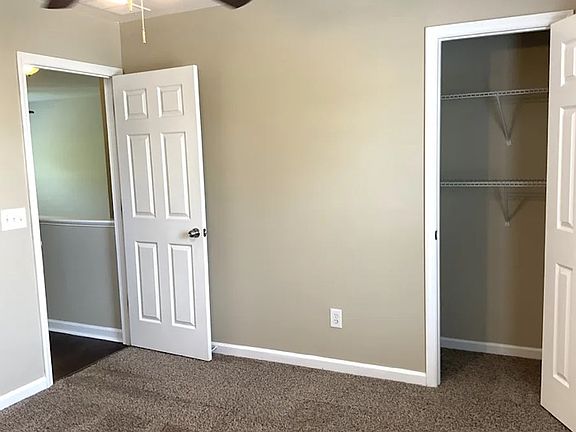 4th image of 718 Blue Lake Dr #1