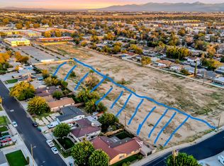 12 Stw Vic Ave E #J10, Lancaster, CA
