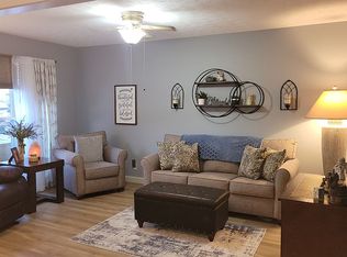 2931 Dorothy Dr, Lincoln, NE 68507
