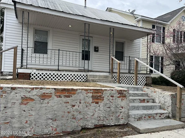 704 S 3rd Street, Wilmington, NC 28401
