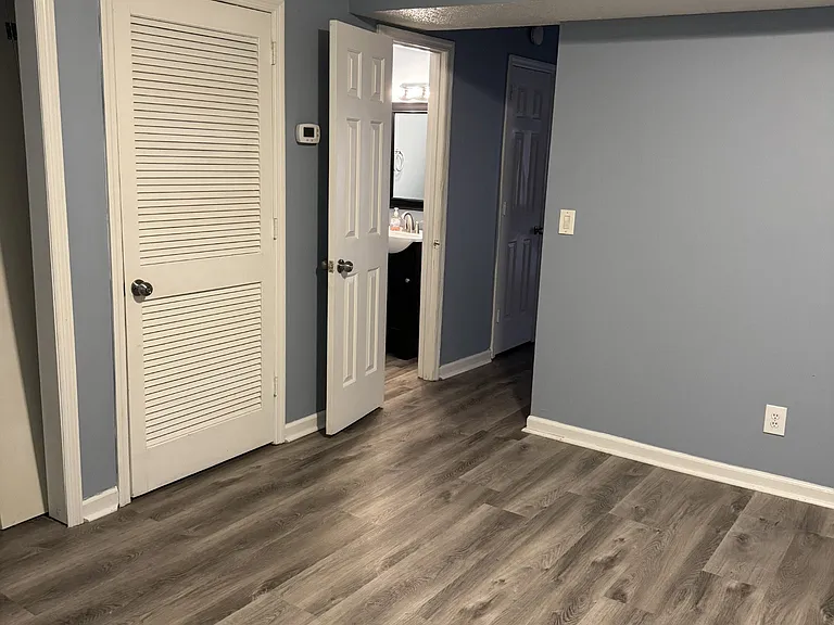 110 Elizabeths Ct #110 — Photo 15